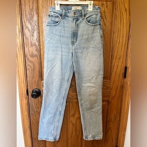 Abercrombie curve love straight leg jeans!